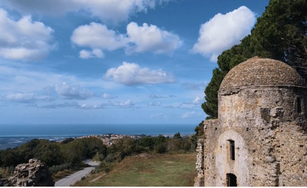 Tre iniziative per il progetto “La Magia della Musica nell’Incanto del Borgo” a Curinga