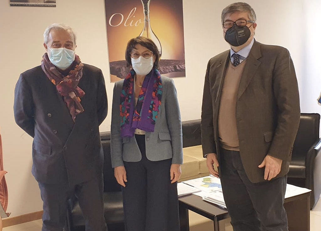 Lamezia, D’Ippolito (M5S): “Commissario Longo e dirigente Brancati disponibili a individuare soluzione per Centro Neurogenetica”