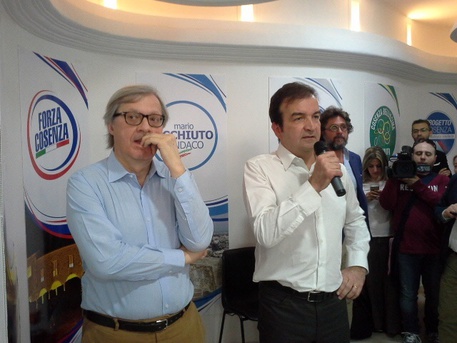 Sgarbi: "Se vince Occhiuto sarò assessore alla cultura di Cosenza" 