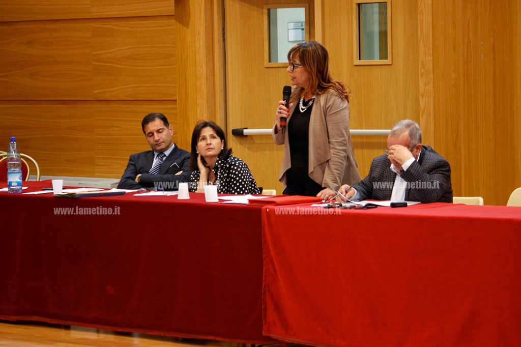 de-biase-consiglio-comunale-19-maggio-4.jpg