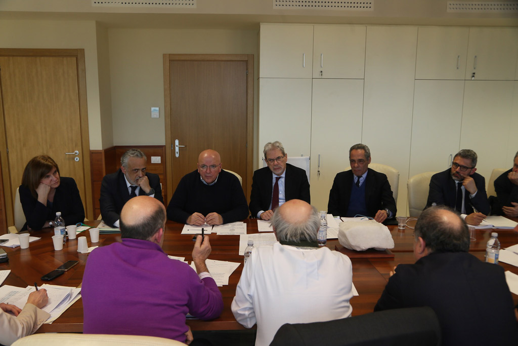 Ministro De Vincenti a Reggio Calabria: il Mezzogiorno nell'attenzione del Pd e del Governo