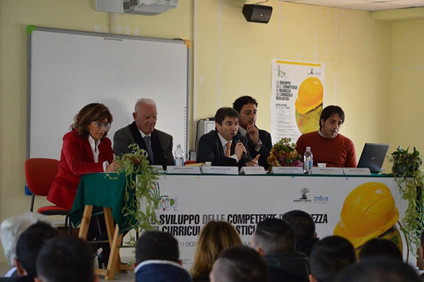 A Decollatura convegno su sviluppo competenze di sicurezza nei curricula scolastici