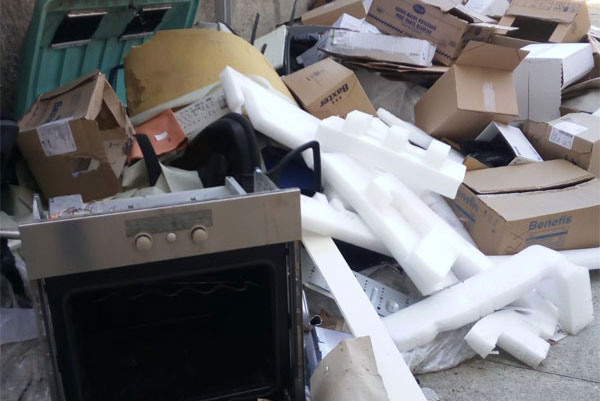 Terza discarica, "Lamezia Maltrattata" chiede la convocazione di un consiglio comunale aperto