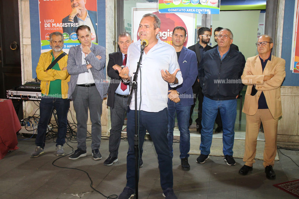 Regionali, De Magistris da Lamezia: "I calabresi hanno l'occasione per fare la rivoluzione con la matita"