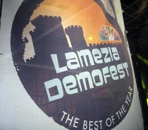 Lamezia, per il Comune il Demofest si farà ma a fine anno