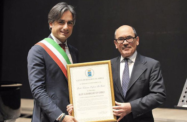 Premio "San Giorgio d'oro" a Reggio Calabria, assegnato riconoscimento a procuratore De Raho