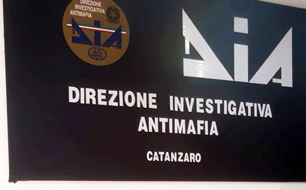 dia-cz23_ac05a.jpg