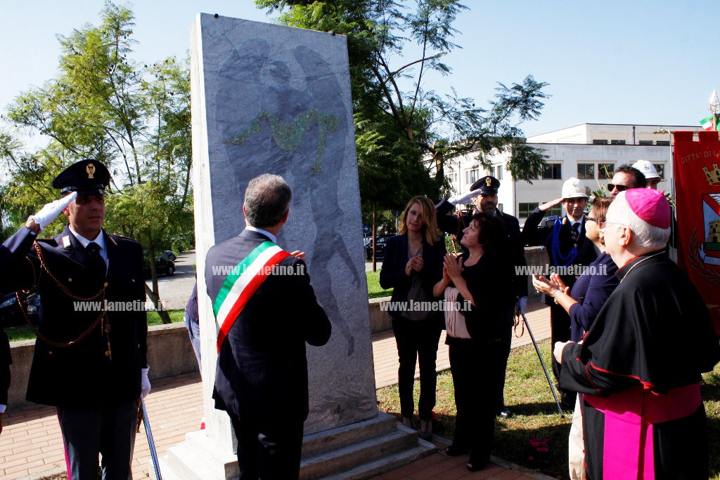 Lamezia, inaugurata opera in ricordo dell’Agente di  Polizia Paolo Diano