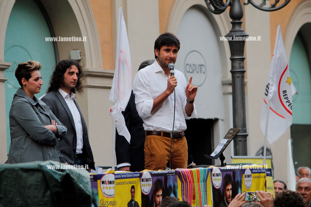 M5S, Di Battista ai lametini: dateci una possibilità, metteteci alla prova