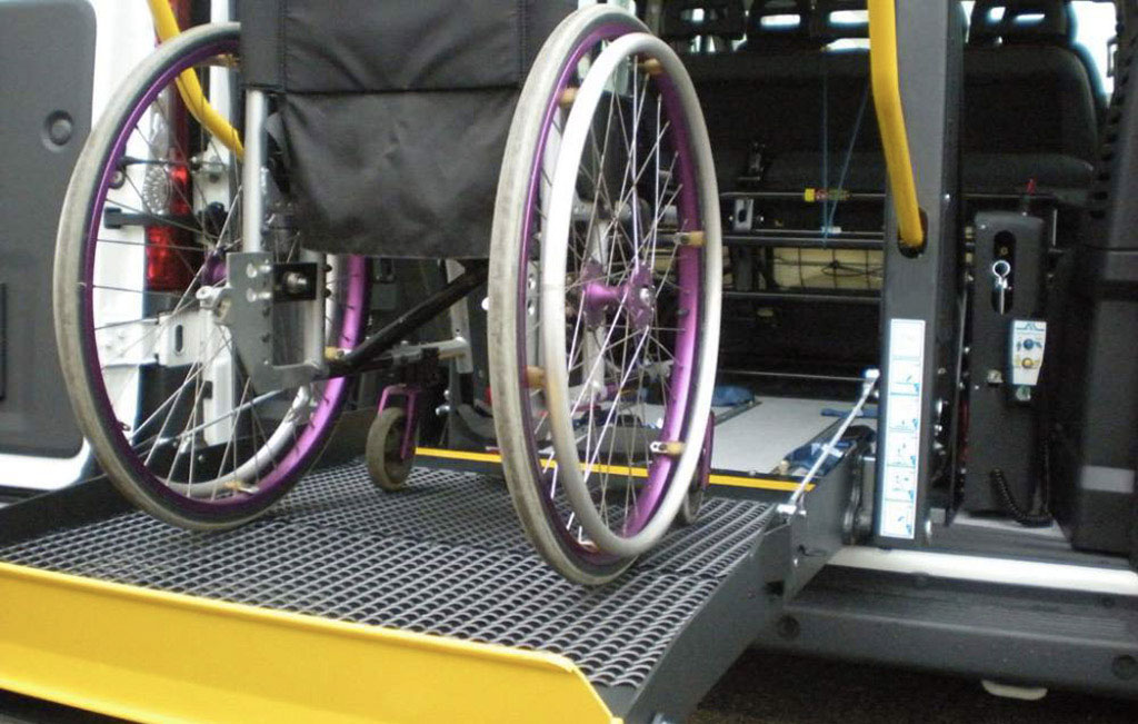Lamezia, Nuovo Cdu: "Ancora niente servizio accompagnamento ragazzi disabili in provincia di Catanzaro”