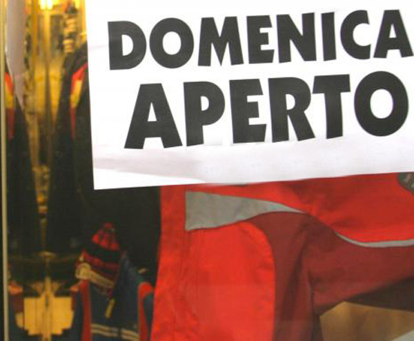domenica-aperto-negozi-lamezia.jpg