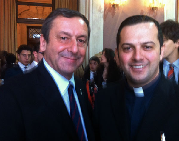 Lamezia: Don Stanizzo e quattro giovani premiati da ministro Profumo
