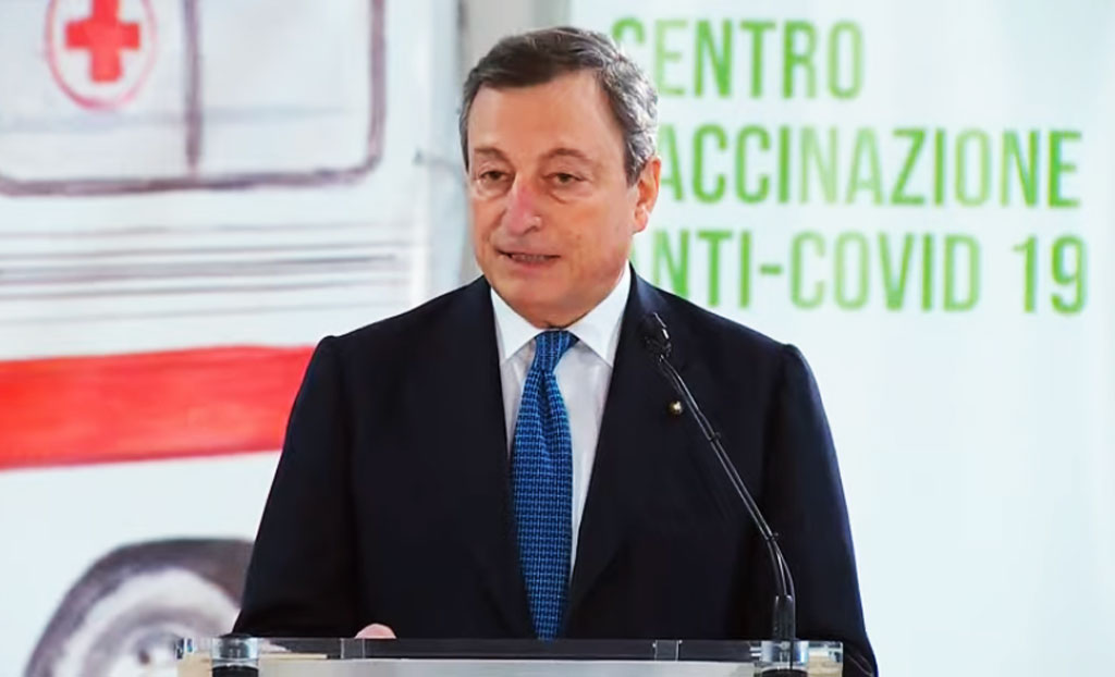 Covid, Draghi su nuove restrizioni: "Necessarie per nuova ondata"