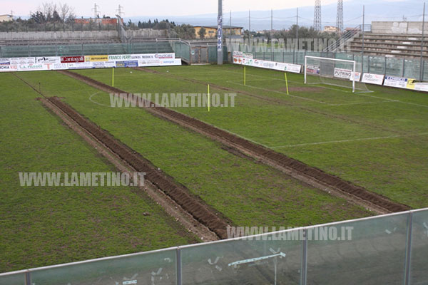Lamezia: Iniziati lavori per drenaggio campo allo stadio D'Ippolito
