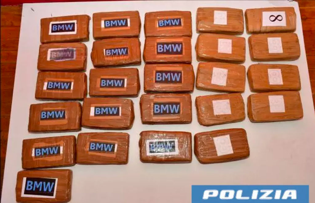 Cocaina, hashish e marijuana dalla Calabria a Roma: 9 arresti