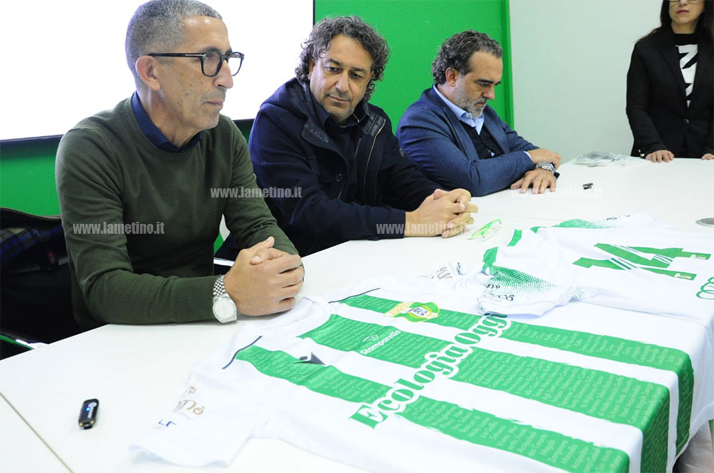 Vigor Lamezia in lizza per il titolo di campione d'inverno. Fioretti primo innesto