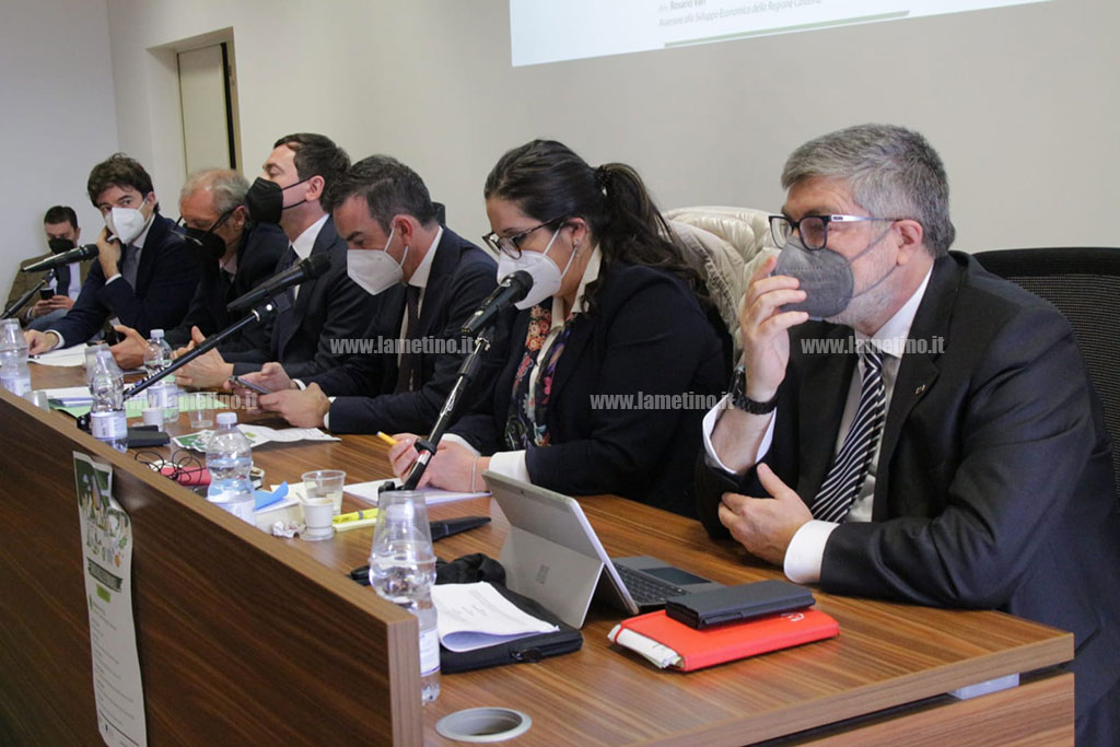 “Comunità energetiche rinnovabili occasione per la Calabria”: incontro con sottosegretaria di Stato Fontana alla Cittadella