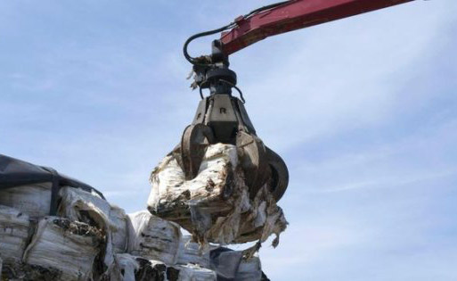 Ecomafie e illeciti ambientali: la Commissione parlamentare arriva in Calabria