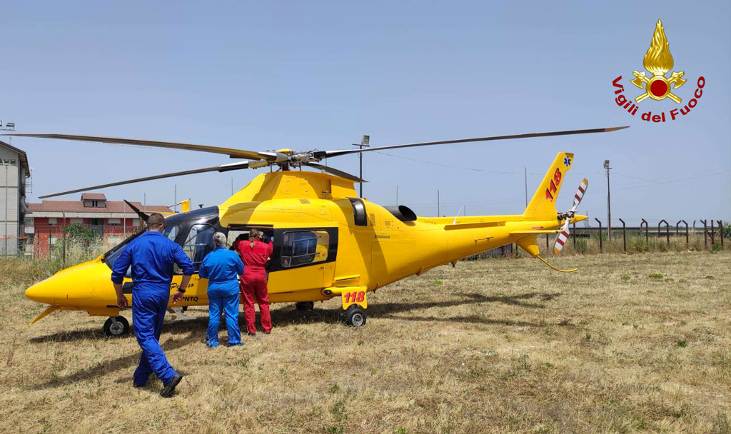Motociclista precipita in scarpata durante escursione nel Vibonese, interviene elisoccorso