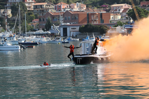 esercitazione-guardia-costiera-vibo-6.jpg