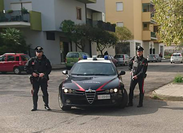 Evade dai domiciliari e va a  passeggio, arrestato dai carabinieri nel cosentino
