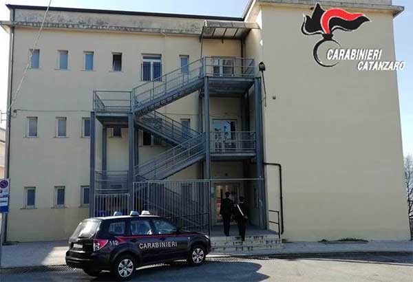 Assenteismo alunni nel catanzarese, denunciate due mamme a Maida 