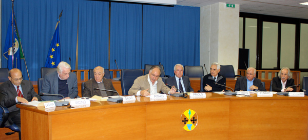 Regione, Ex consiglieri: “Intitolare Cittadella a Guarasci" 