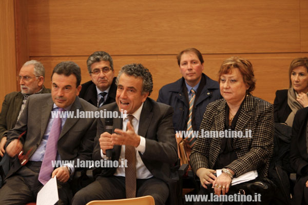 fabrizio-barca-succede-in-calabria-quater.jpg