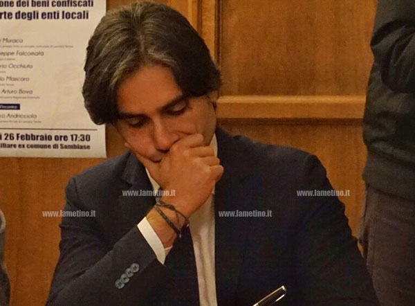 Minacce al sindaco Falcomatà: "Ridacci l'acqua o sei un uomo morto"