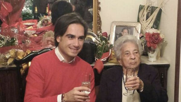 Calabria: Compie cento anni a Natale, festeggiata nonnina di Reggio 