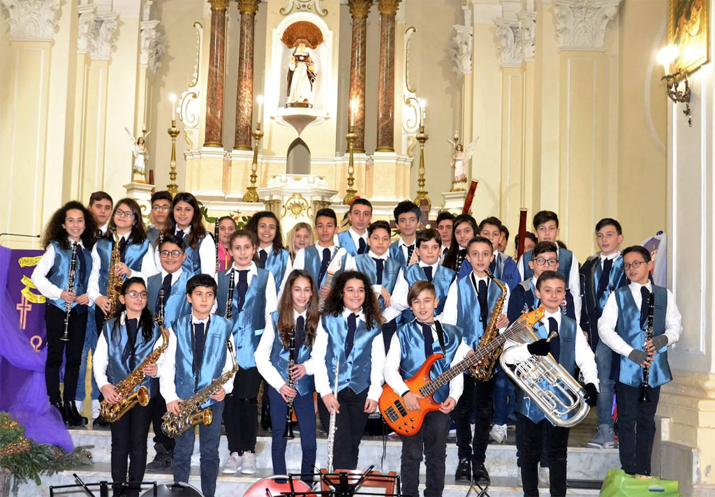 Concerto di Natale e mercatino di beneficenza dei ragazzi dell’Istituto Comprensivo di Falerna