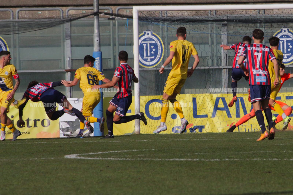 fc-2_41040.jpg