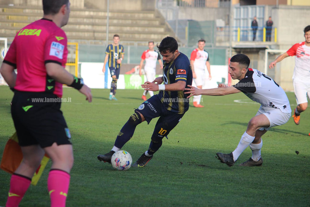 fc-lamezia-14123_6400c.jpg