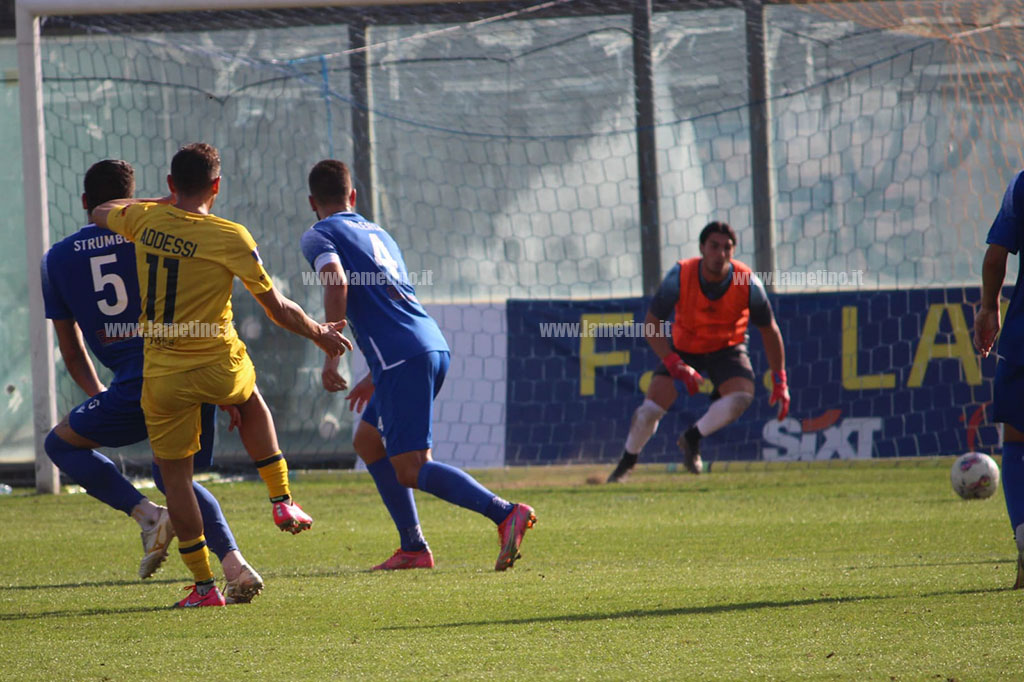 Fc Lamezia batte 3-0 il Ragusa e resta a -5 dal Catania