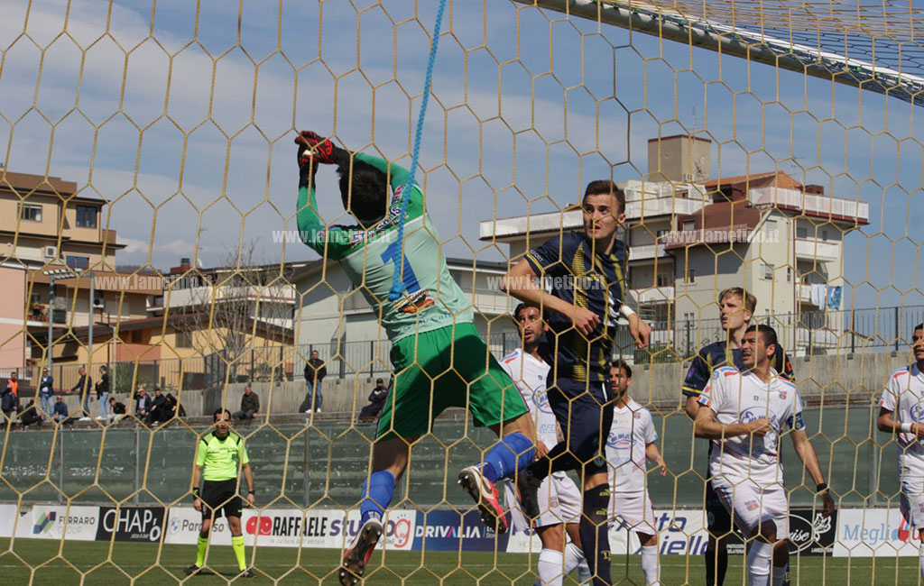 fc-lamezia-23420239ab_ac9f6.jpg