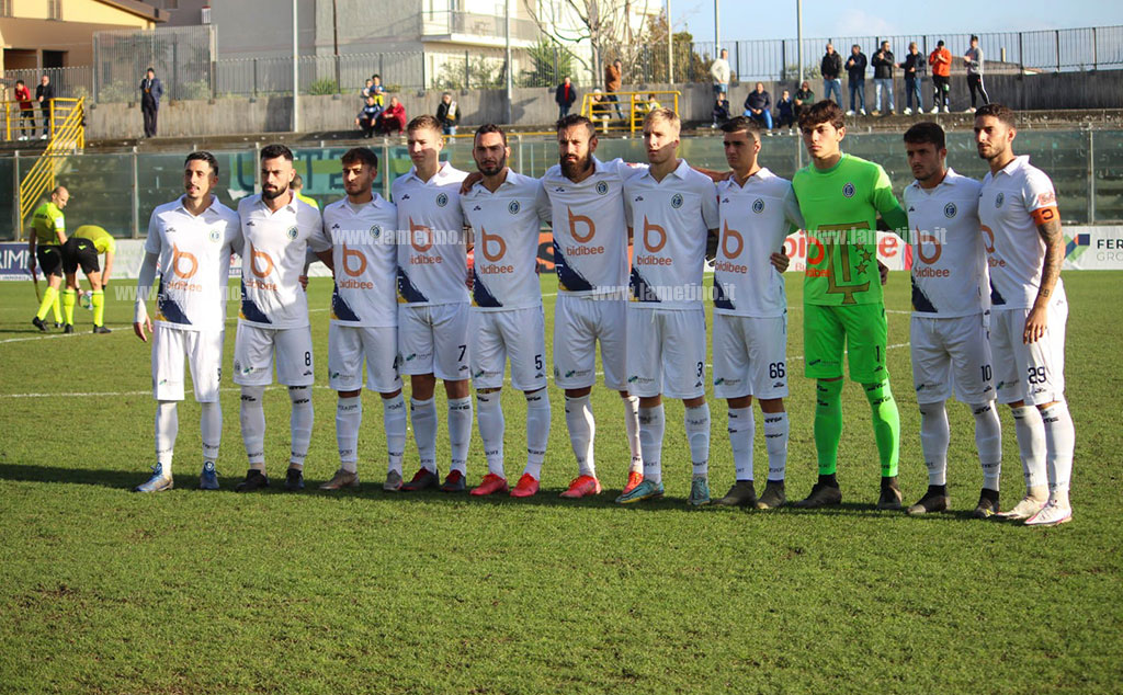 fc-lamezia-terme-41222-3_b8a91.jpg