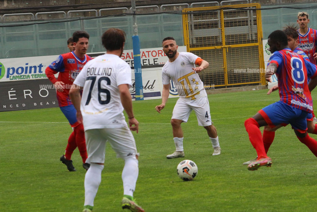 fc-parternò_181ca.jpg