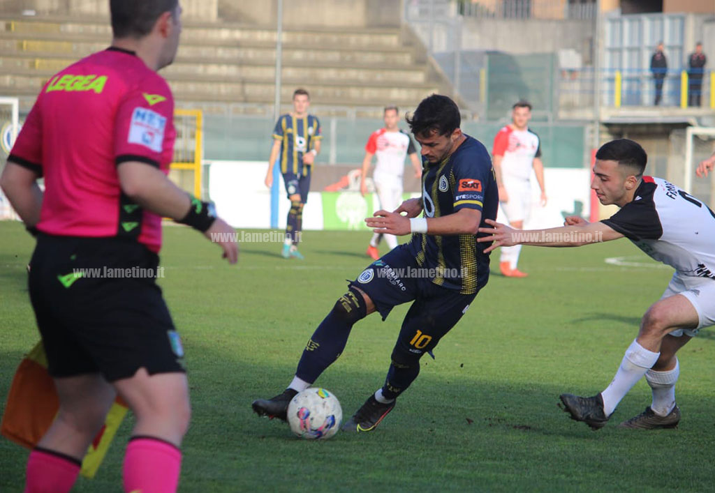 Fc Lamezia, buon rendimento nelle gare in trasferta ma la vetta della classifica resta lontana