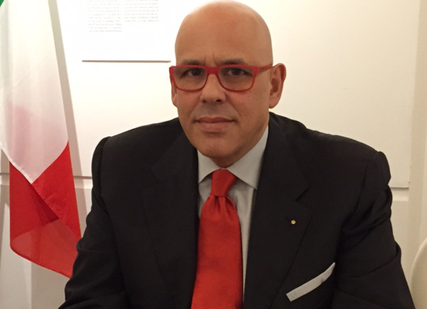 Defilippo riconfermato presidente di Federfarma Catanzaro