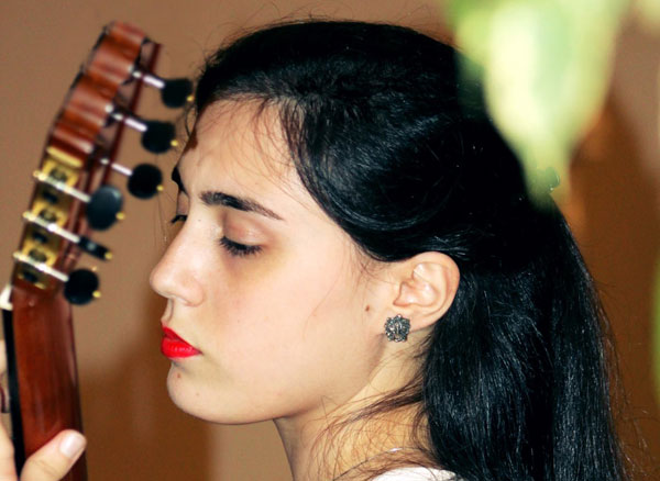 Lamezia, concerto della chitarrista classica Federica Le Piane nella chiesa di San Nicolò