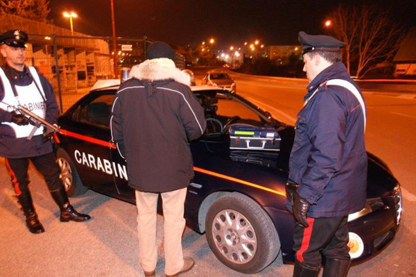 Calabria: Picchiano due connazionali durante litigio, fermati in 5