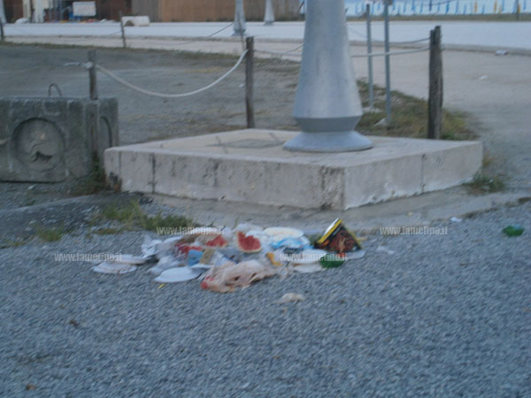 ferragosto_pineta_sporca_10.jpg