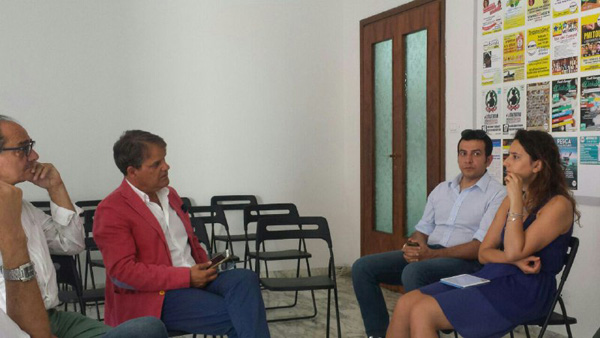 Ferrara (M5S): solo sindaco Nicotera si presenta a incontro su mare sporco