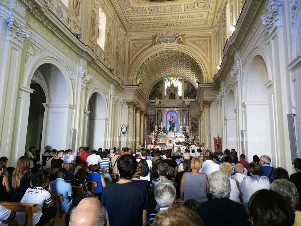festa-Madonna-conflenti_Messa_3.jpg