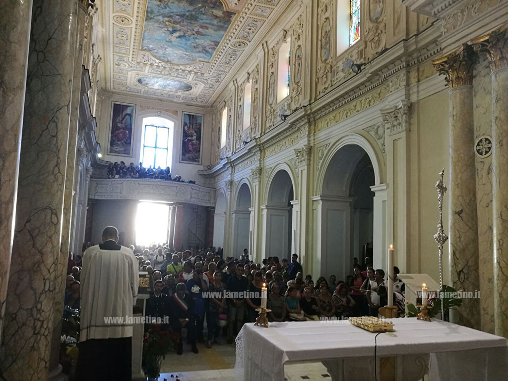 festa-Madonna-conflenti_Messa_4.jpg
