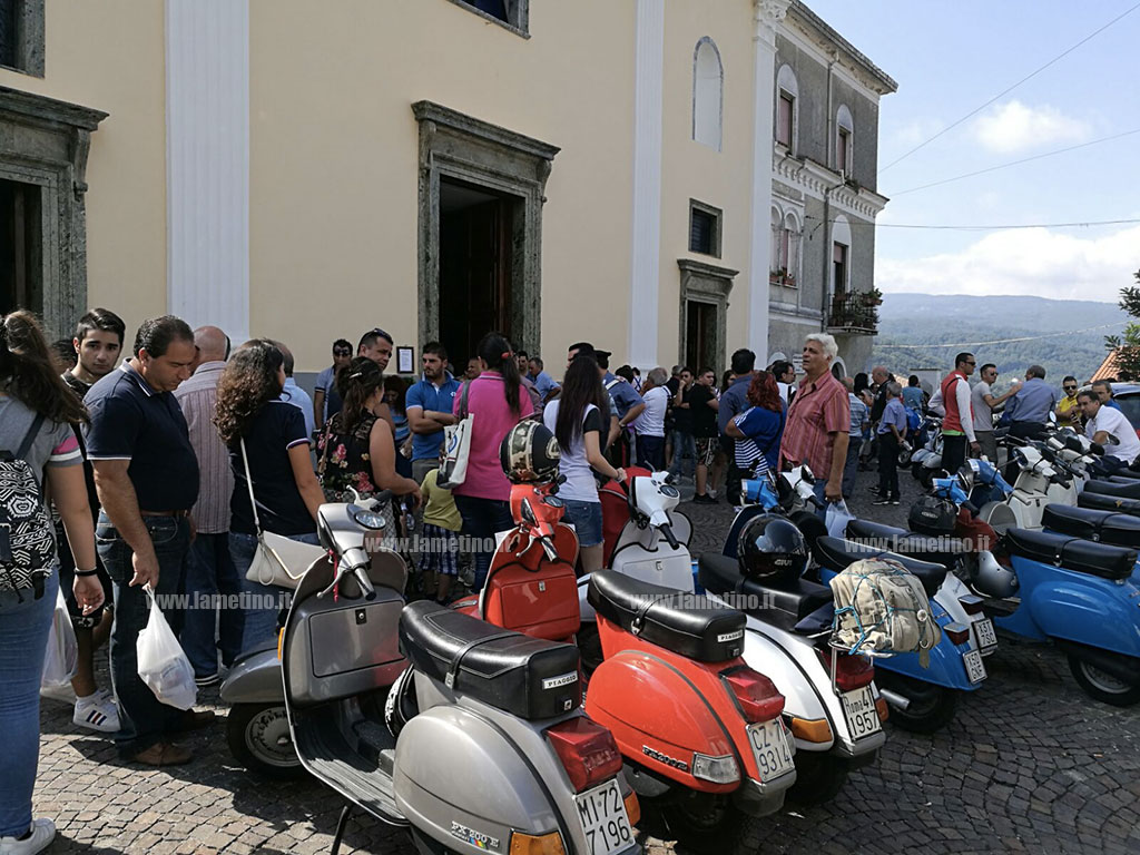 festa-Madonna-conflenti_Messa_8.jpg