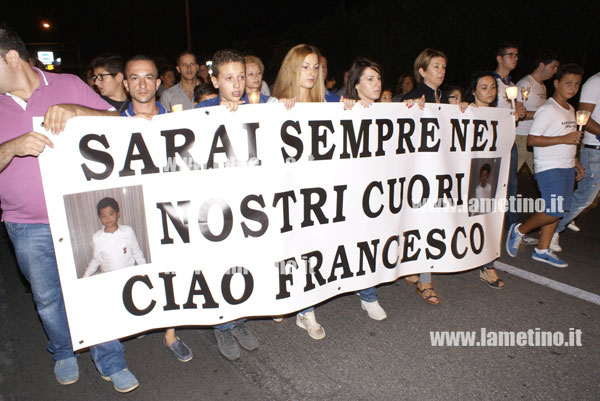 fiaccolata-francesco-2013-bis.jpg