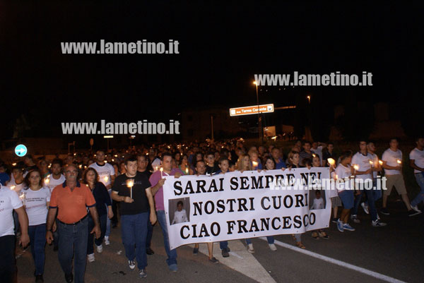 Lamezia: Fiaccolata in memoria di Francesco