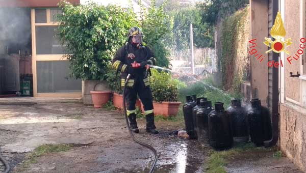 fiamme-magaz-curinga-20191.jpg