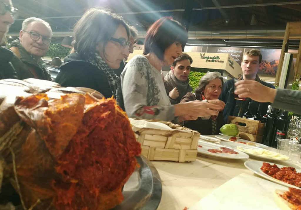 La Calabria protagonista a FICO, la prima Fabbrica Italiana Contadina